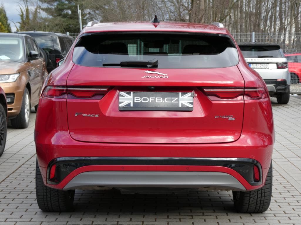 2022 Jaguar F-PACE - 15