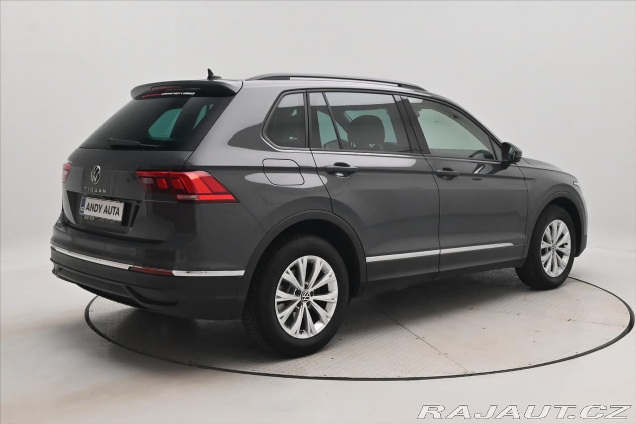 2023 Volkswagen TIGUAN - 9