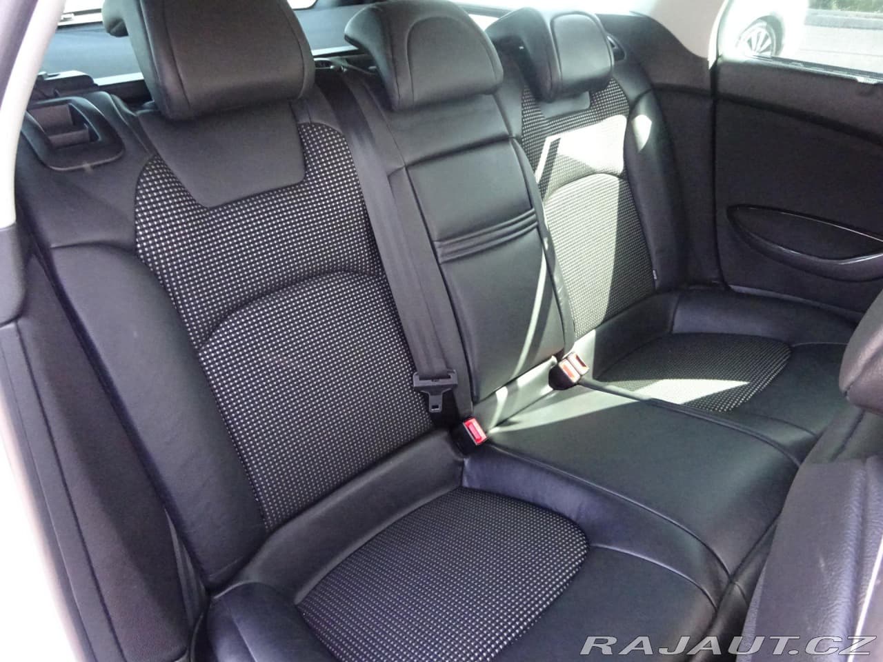 2017 Citroen C5 - 11