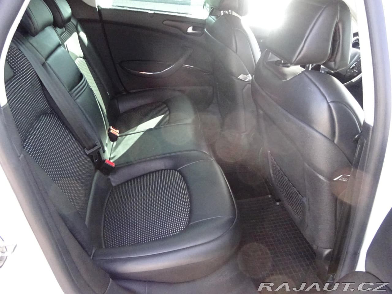 2017 Citroen C5 - 12