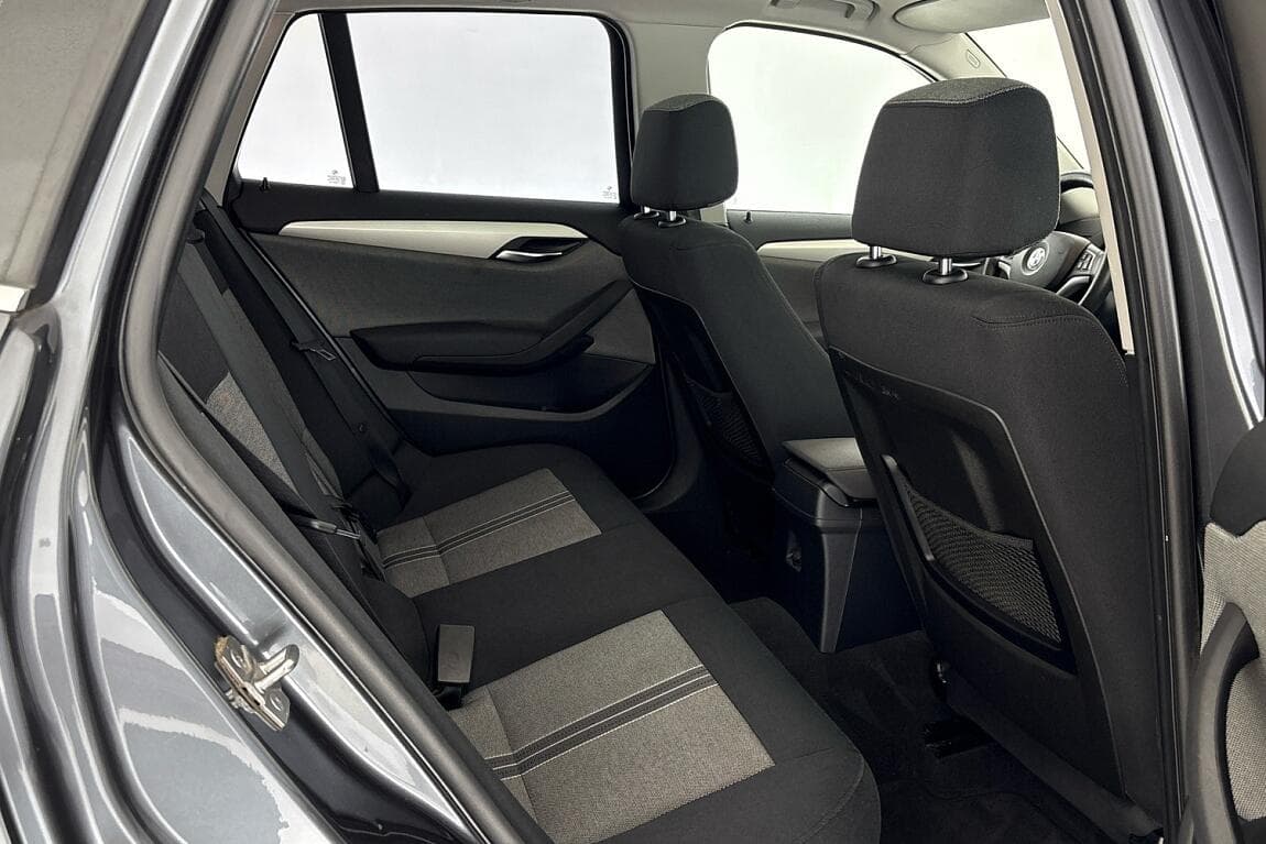 2013 BMW X1 - 10