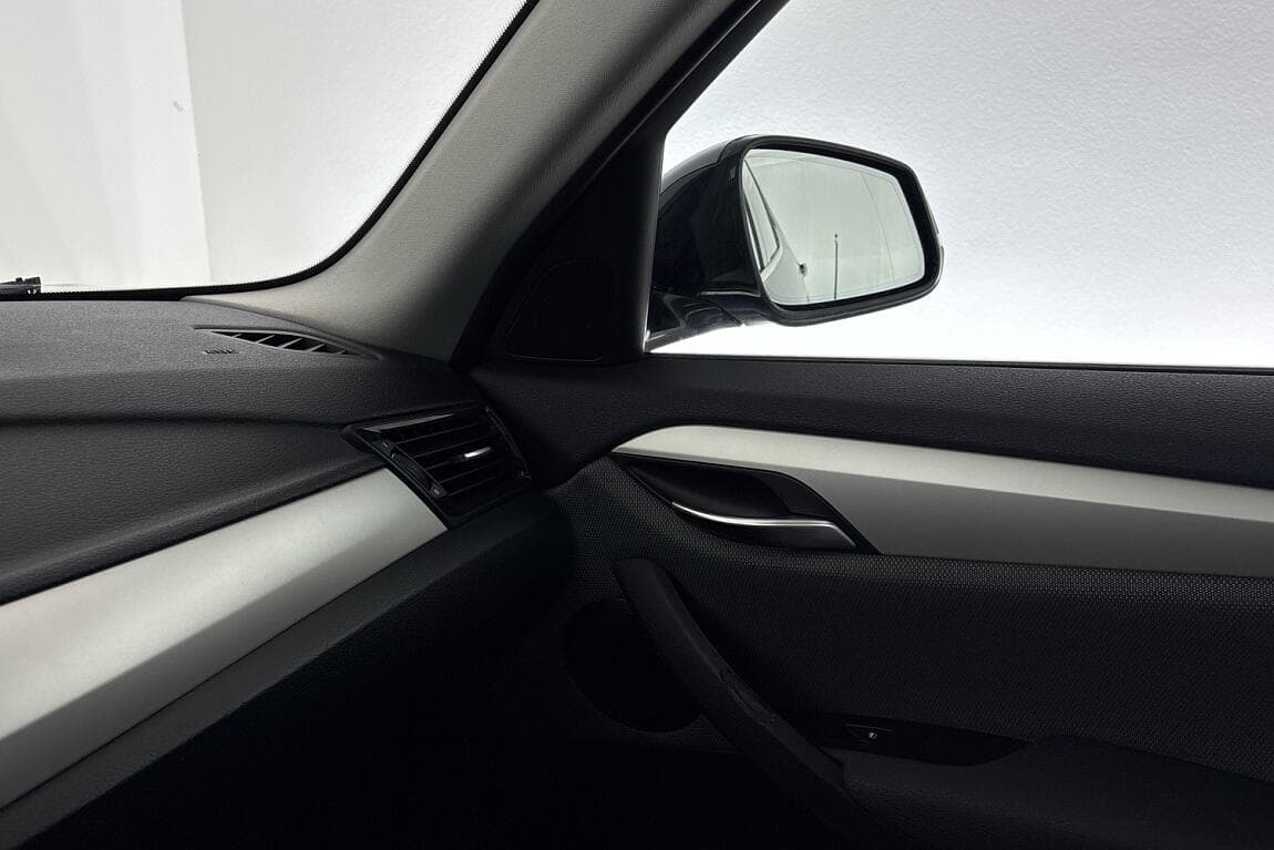 2013 BMW X1 - 15