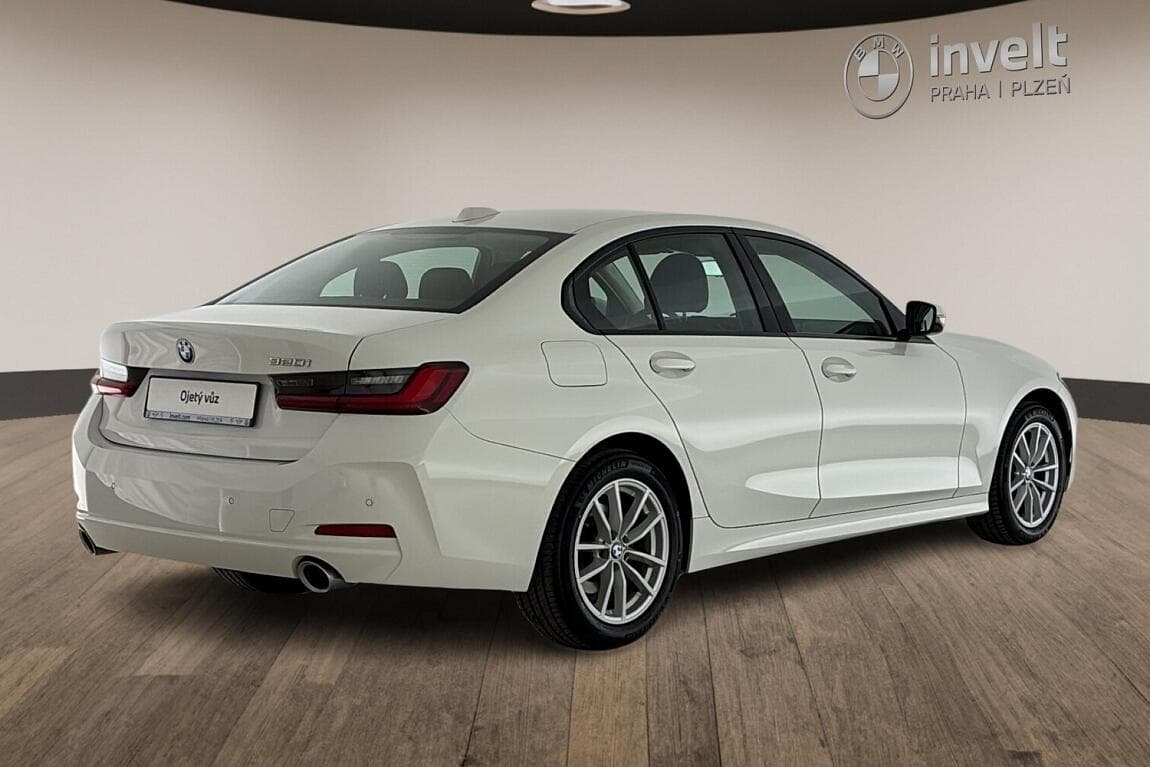 2023 BMW 3-SERIES - 3
