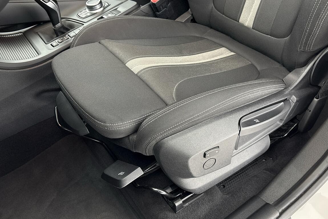 2020 BMW X1 - 7