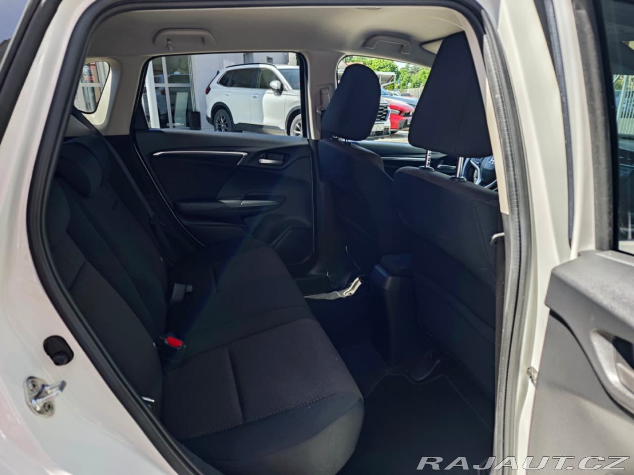 2016 Honda JAZZ - 12