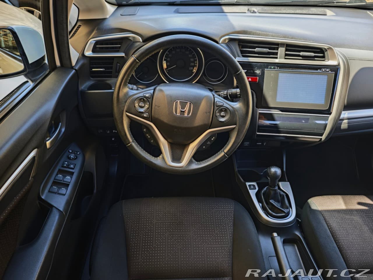 2016 Honda JAZZ - 17