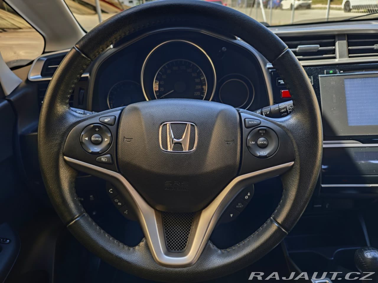 2016 Honda JAZZ - 18