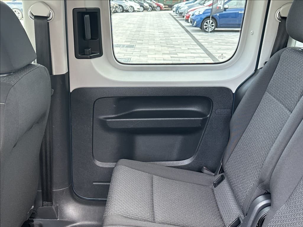 2018 Volkswagen CADDY - 16