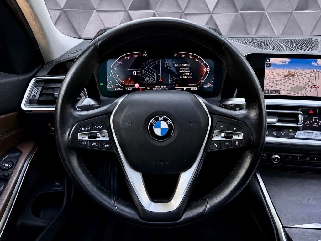2022 BMW 3-SERIES - 12