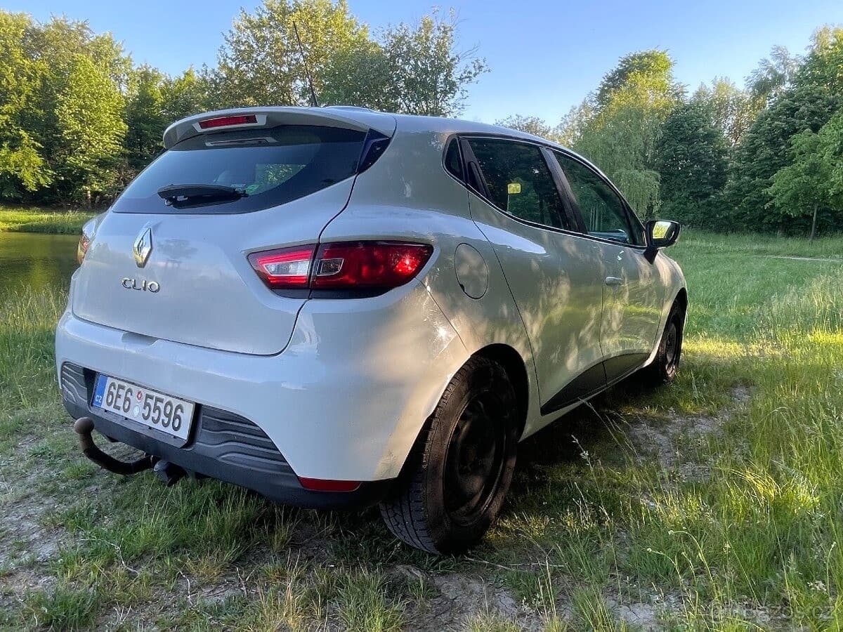 2015 Renault CLIO - 6