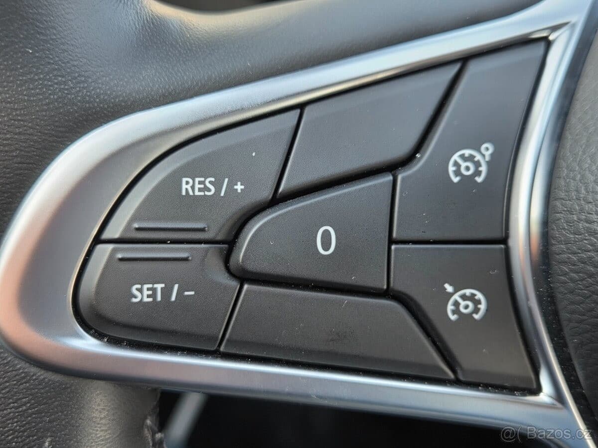 2023 Renault CLIO - 16