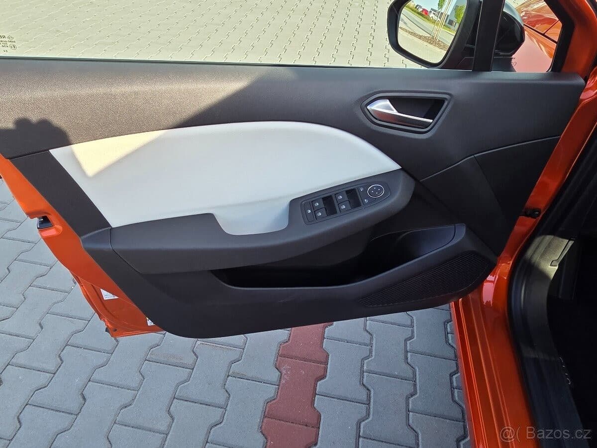 2023 Renault CLIO - 9