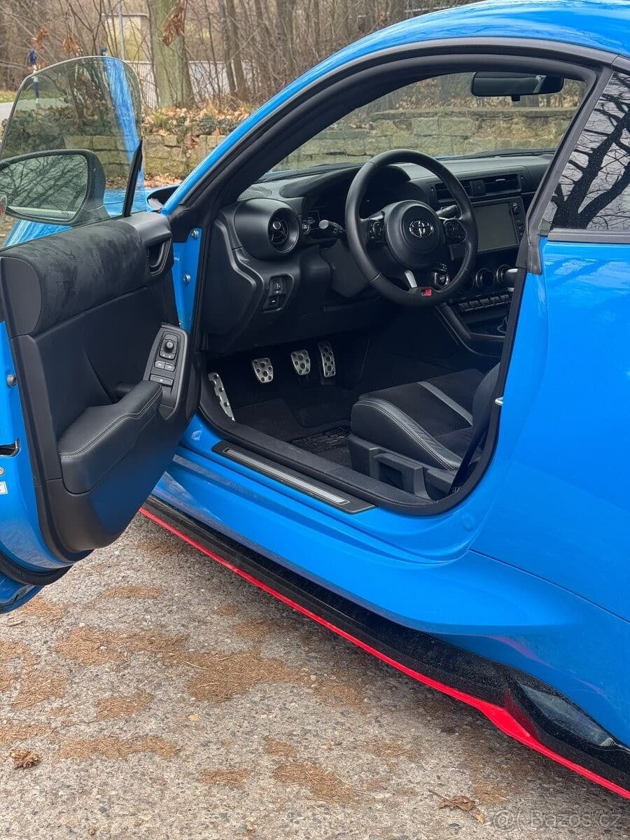 Toyota GR86 - 5