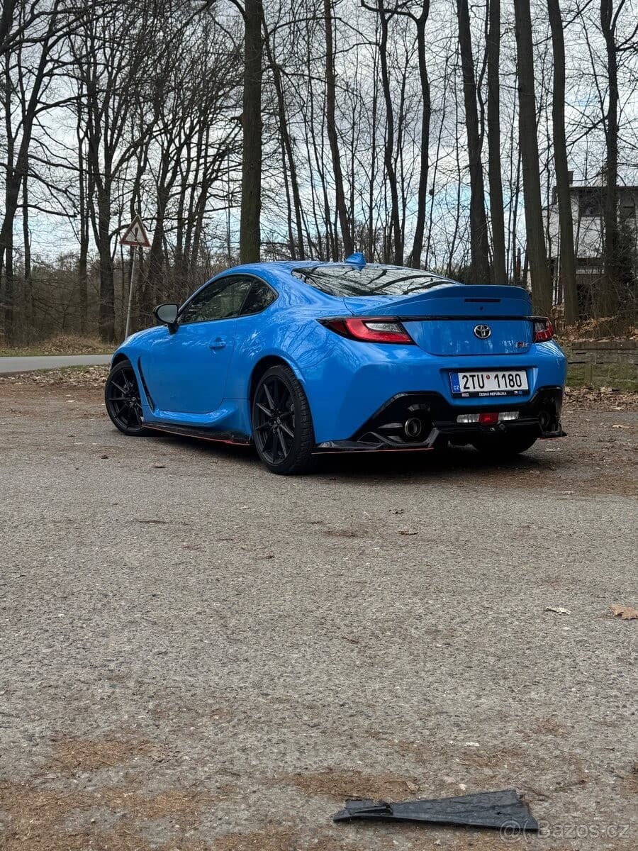 Toyota GR86 - 6