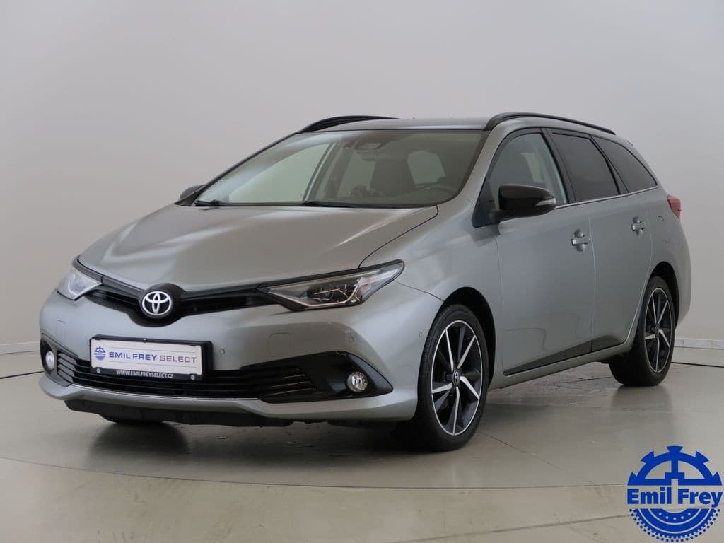 2017 Toyota AURIS