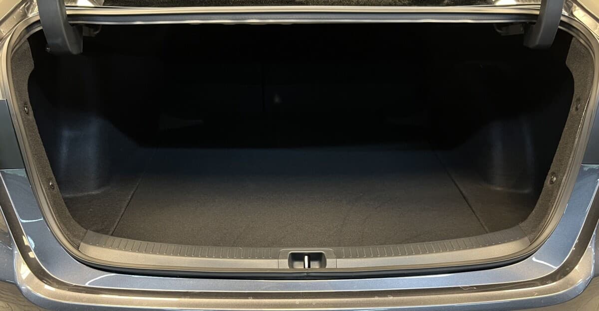 2024 Toyota COROLLA - 11