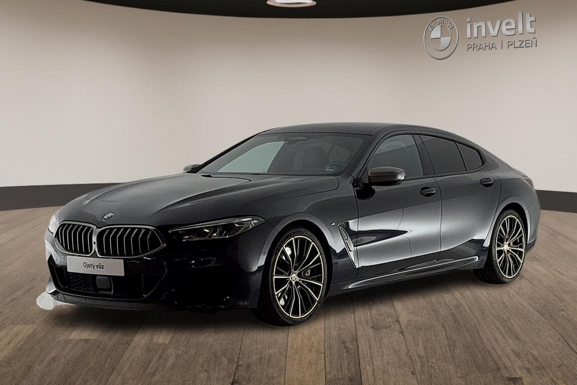 2022 BMW 8-SERIES