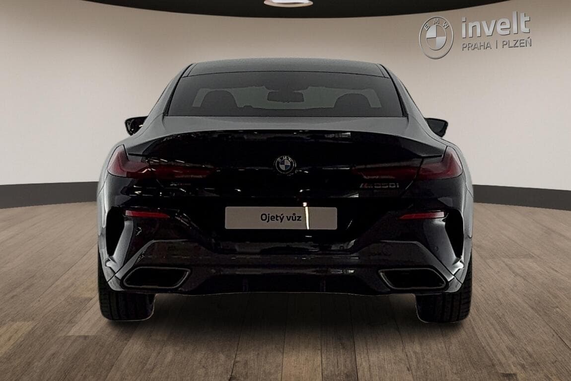 2022 BMW 8-SERIES - 7