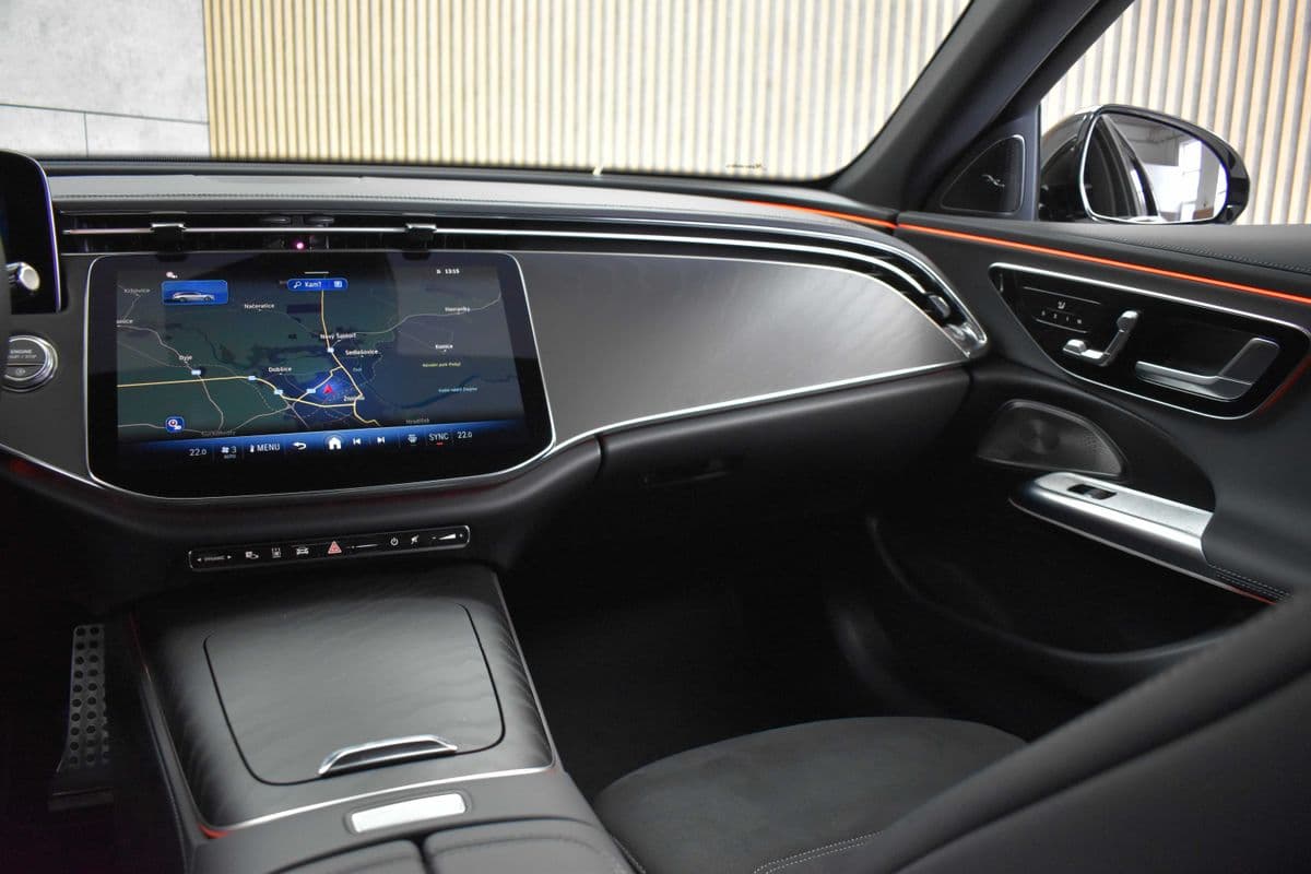 2024 Mercedes-Benz E-CLASS - 19