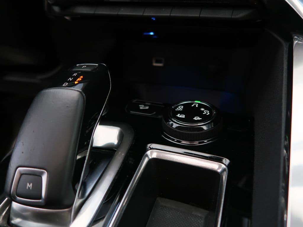 2017 Peugeot 3008 - 37