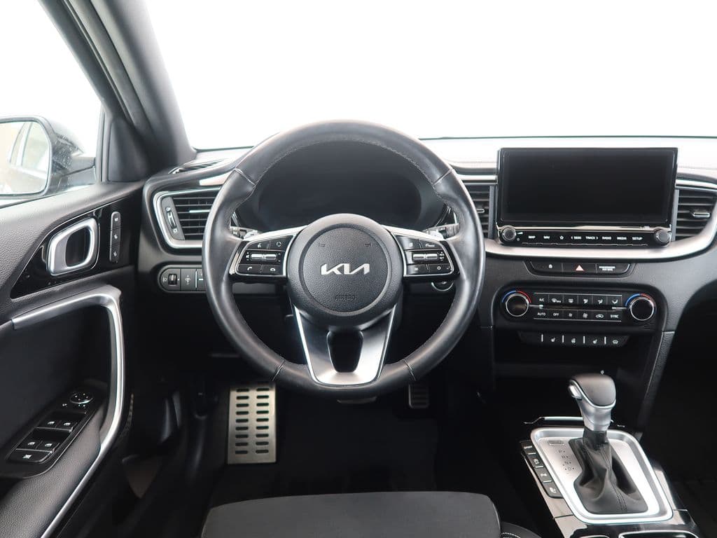 2022 Kia XCEED - 31