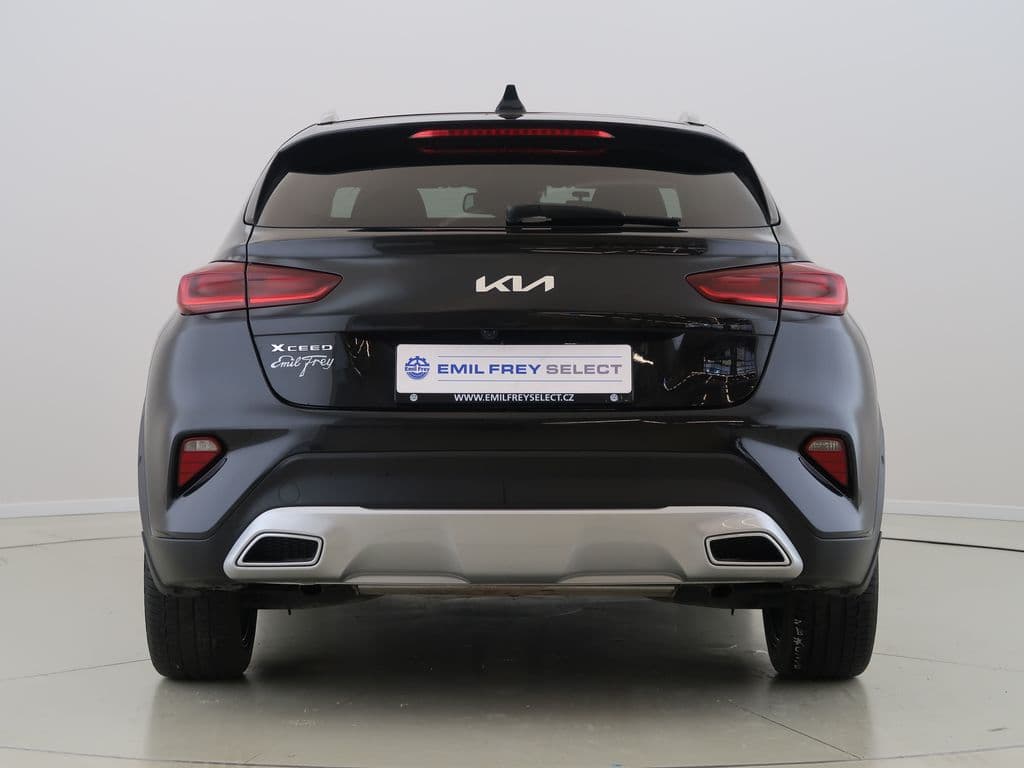 2022 Kia XCEED - 11