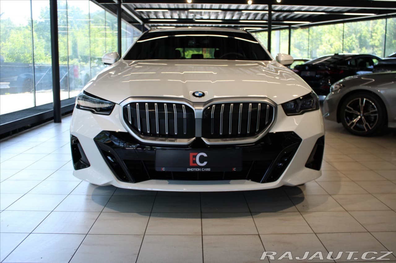 2024 BMW 5-SERIES - 2