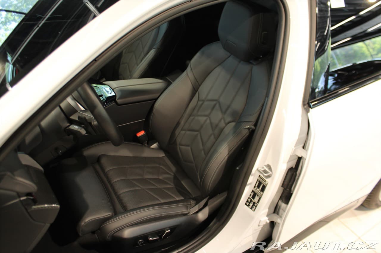 2024 BMW 5-SERIES - 9