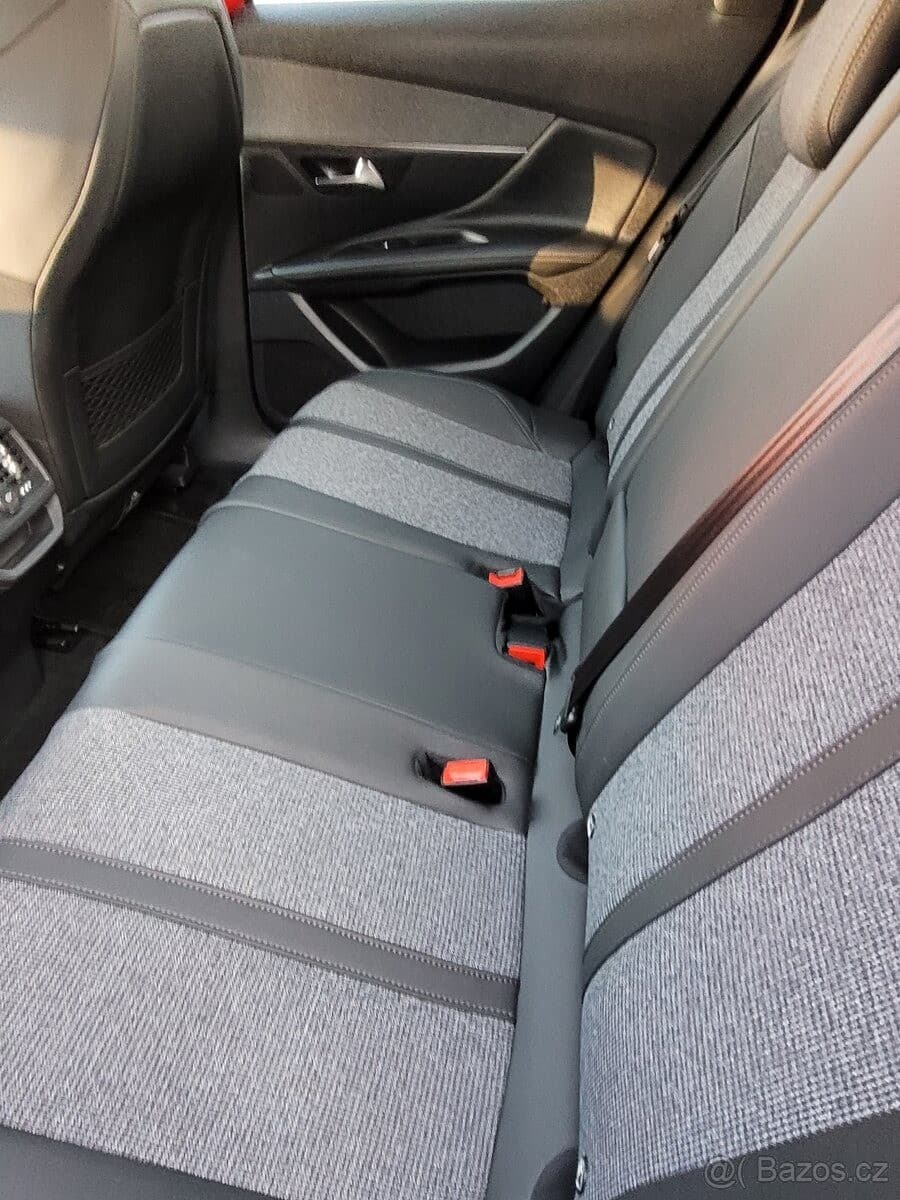 2019 Peugeot 3008 - 23
