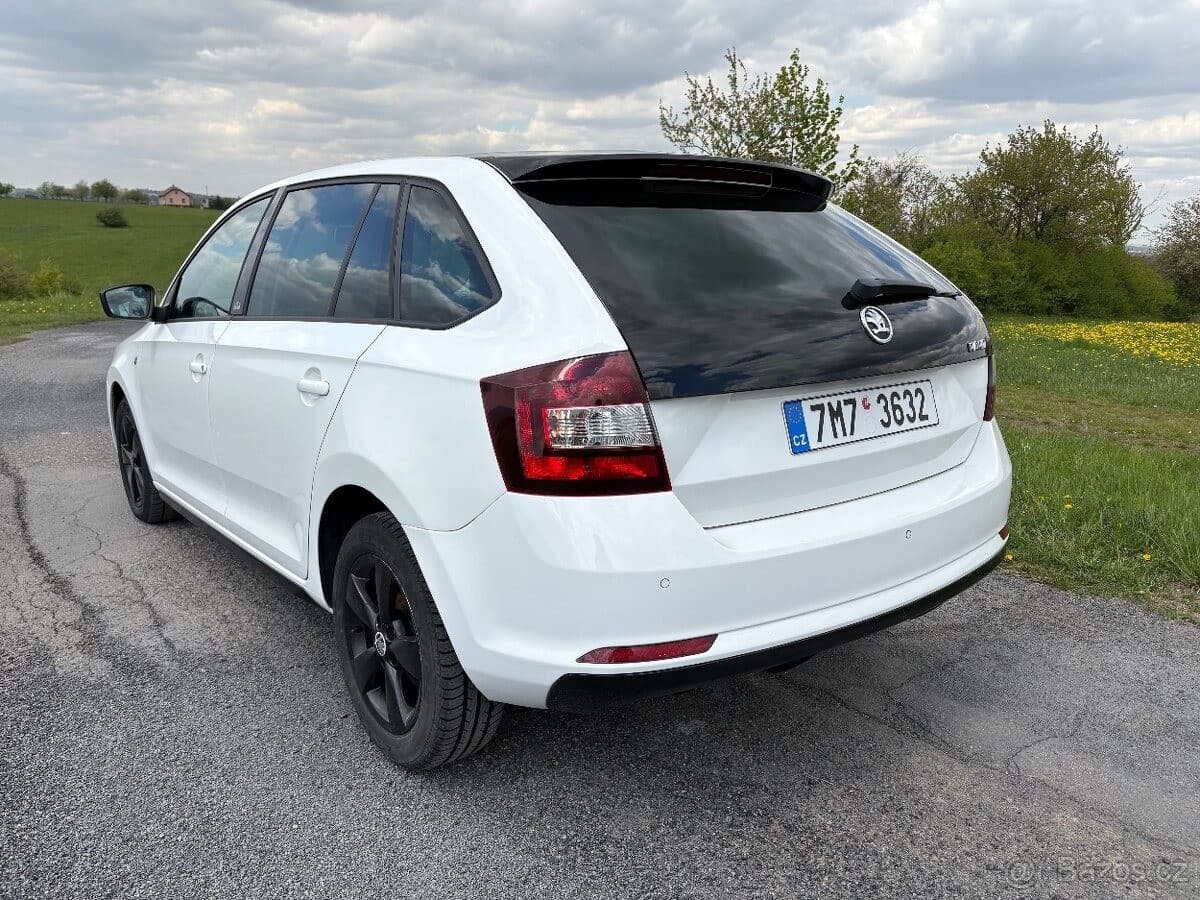 2015 Škoda RAPID - 13