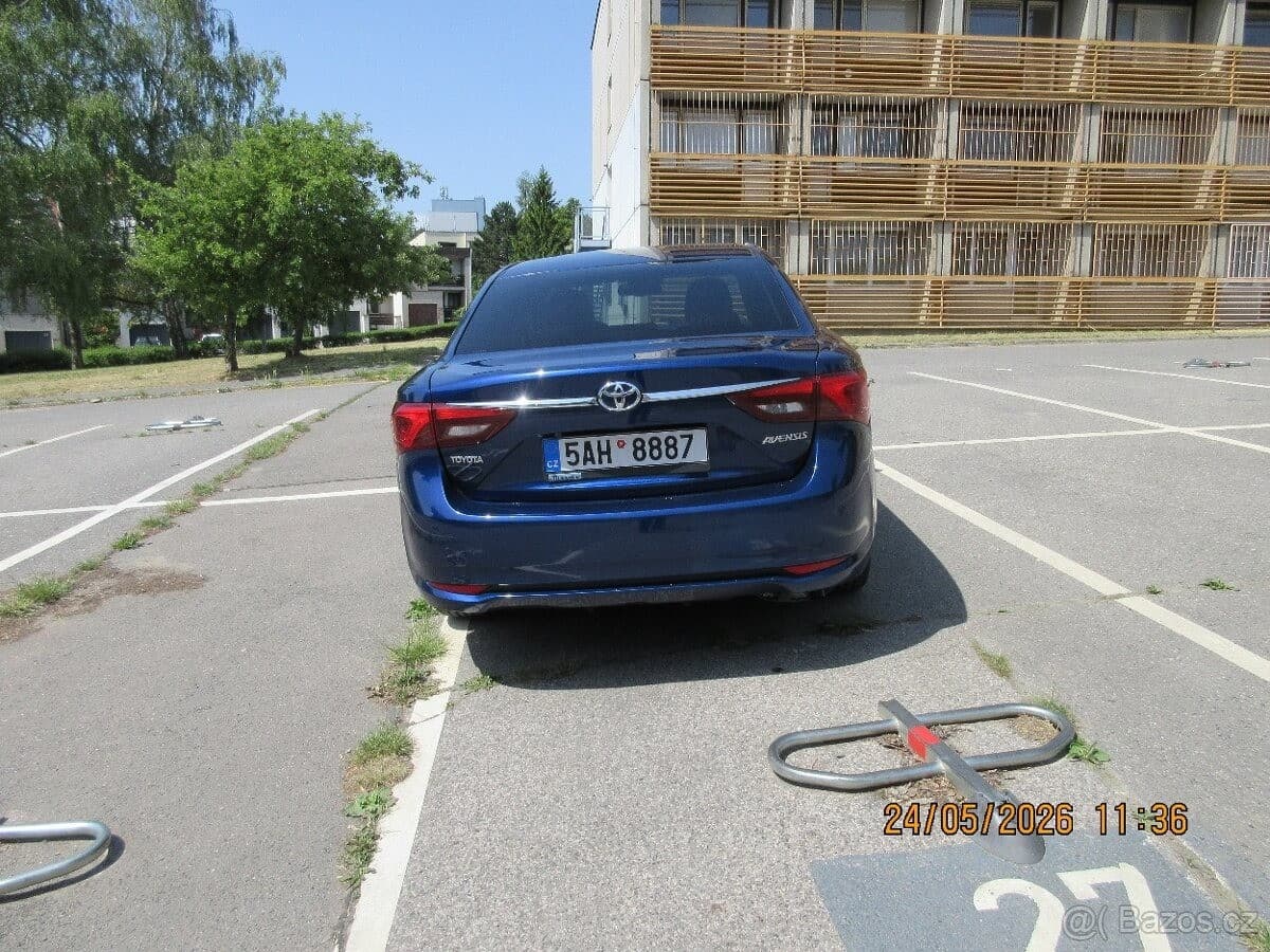 2016 Toyota AVENSIS - 11