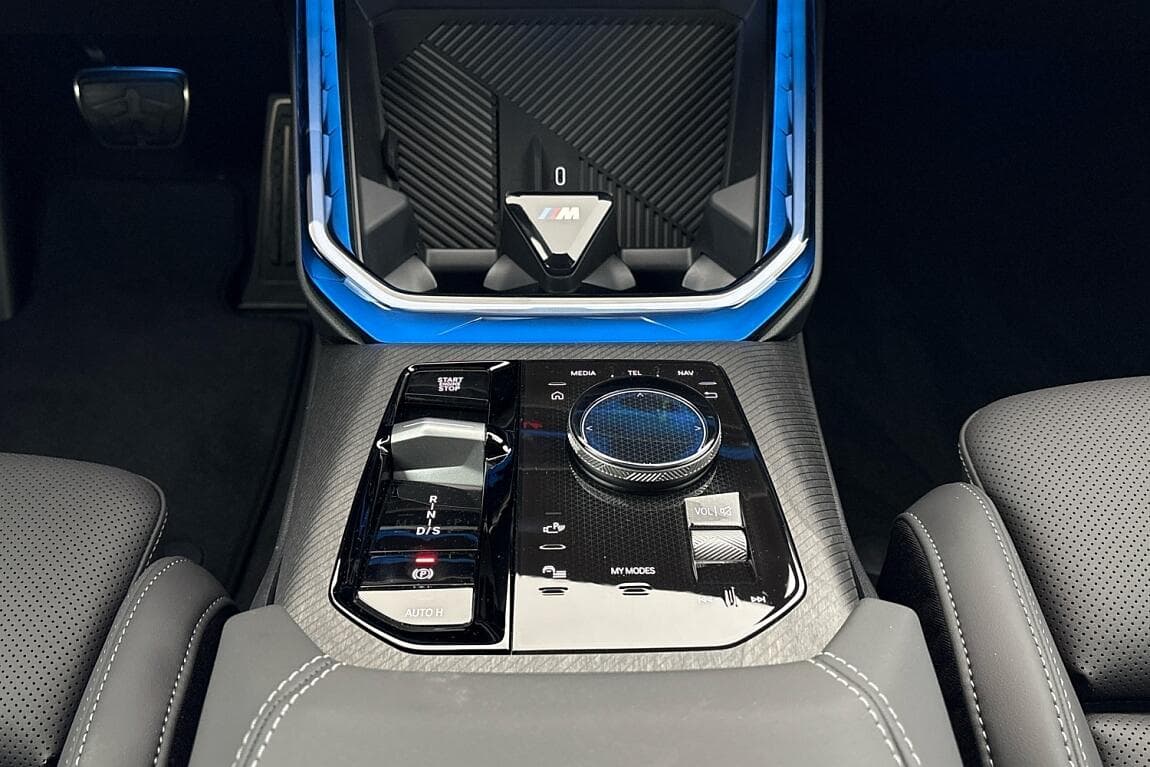 2025 BMW X3 - 27