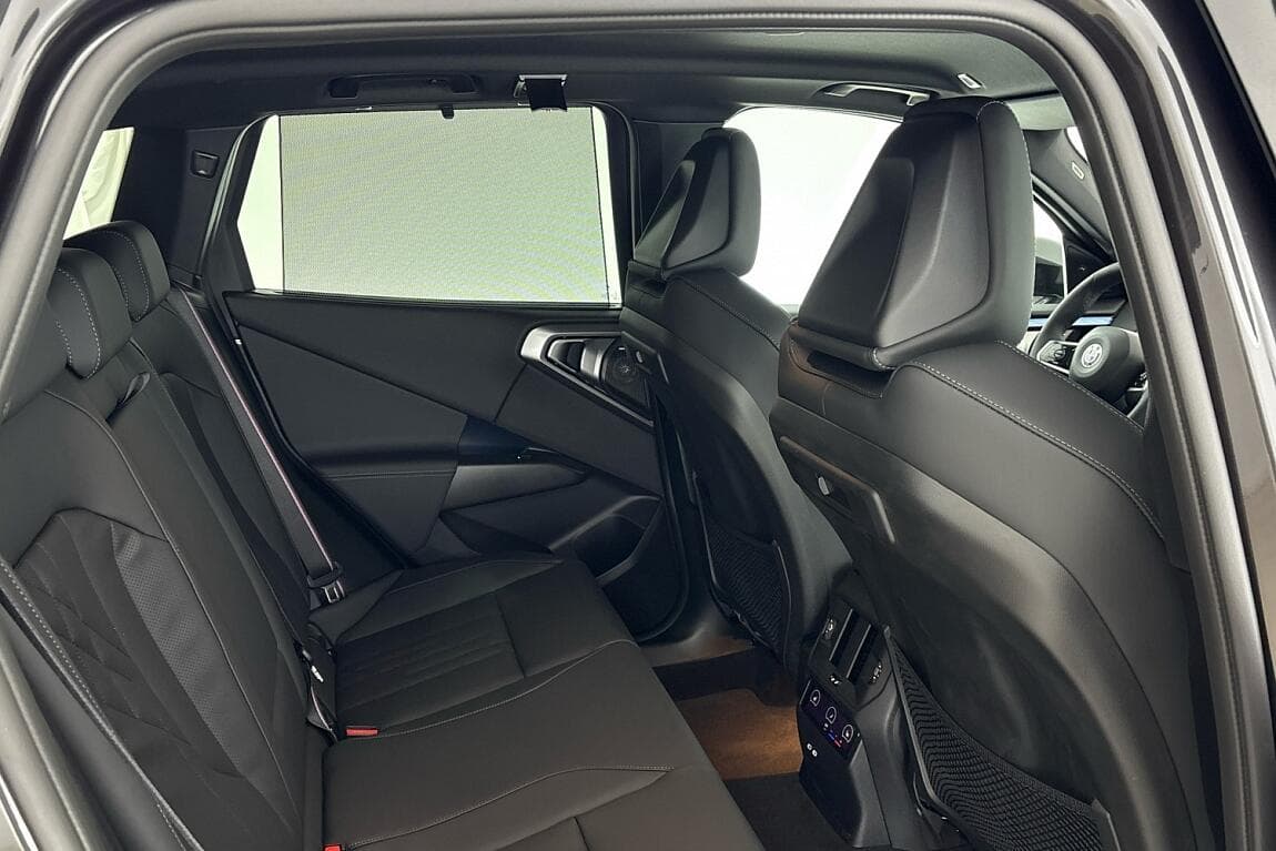 2025 BMW X3 - 29