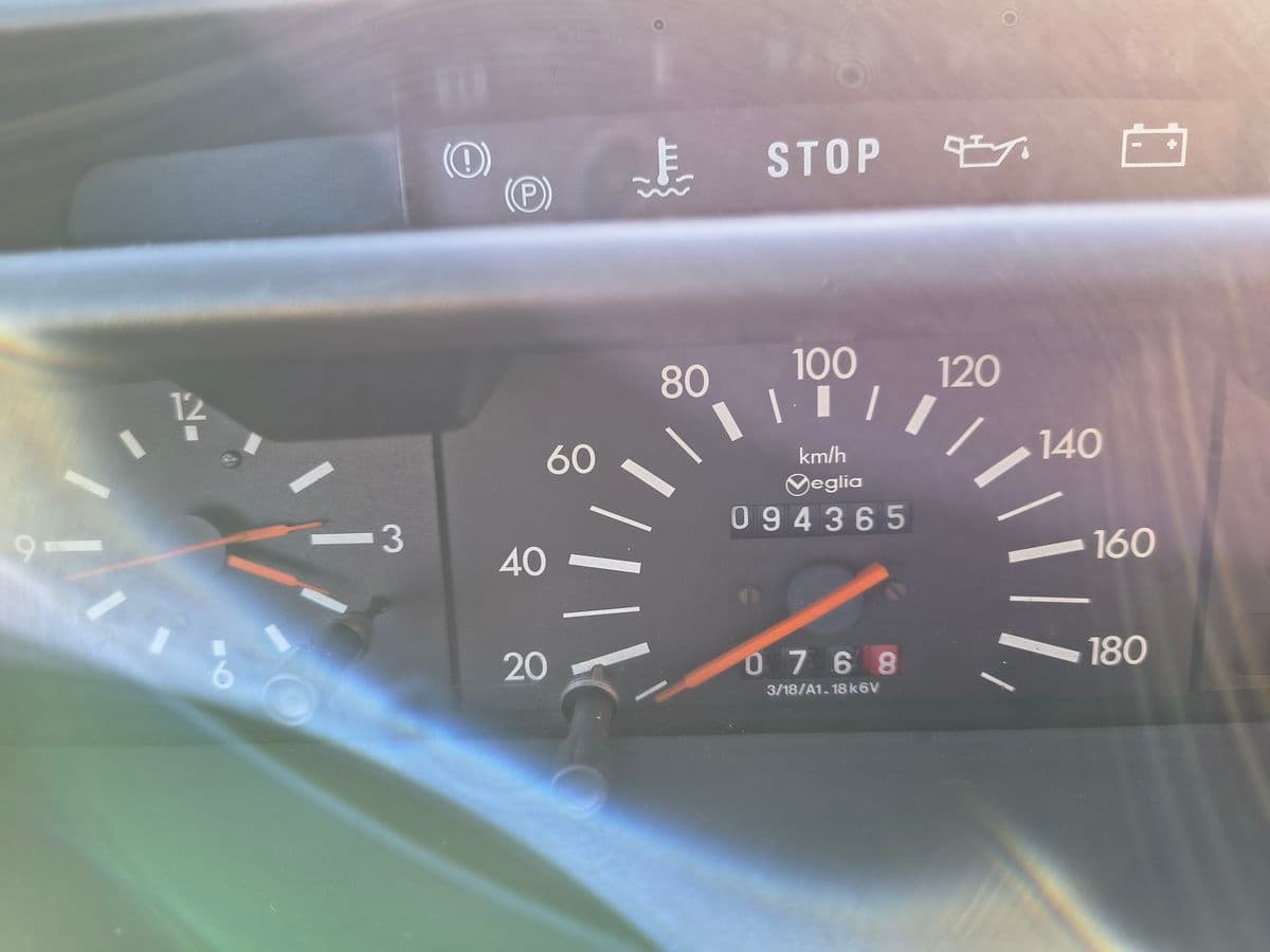 1988 Peugeot 205 - 21