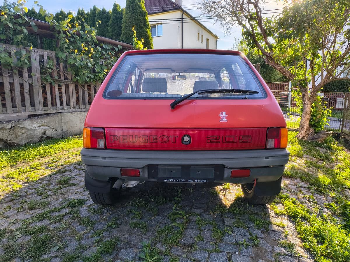 1988 Peugeot 205 - 5