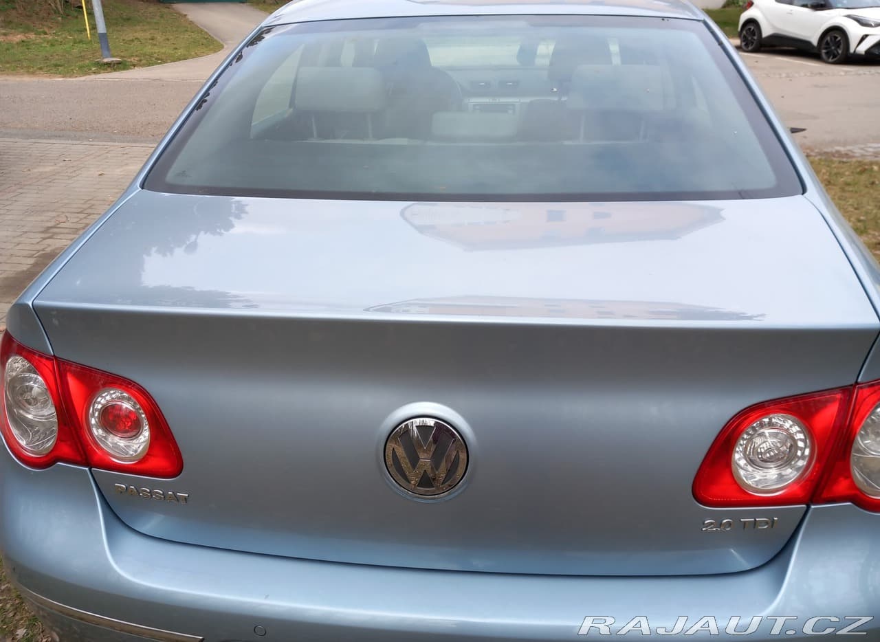2007 Volkswagen PASSAT - 9