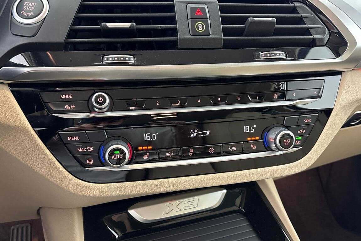 2021 BMW X3 - 37