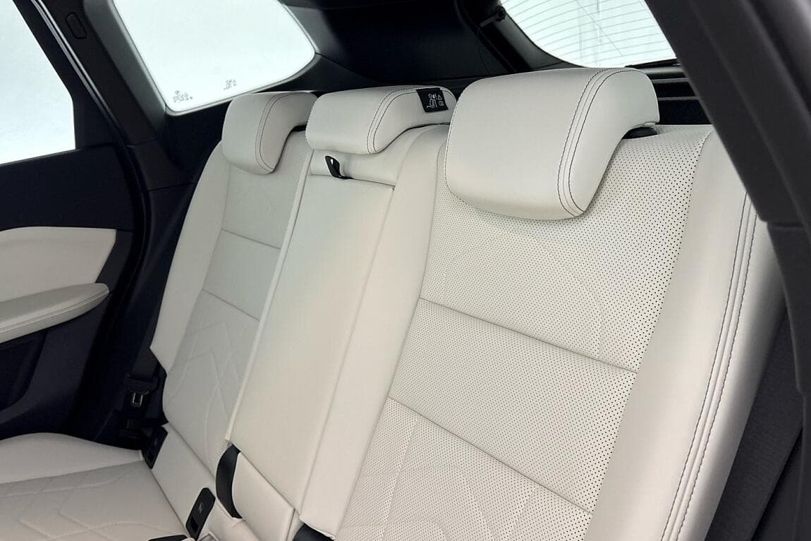 2026 BMW X1 - 15