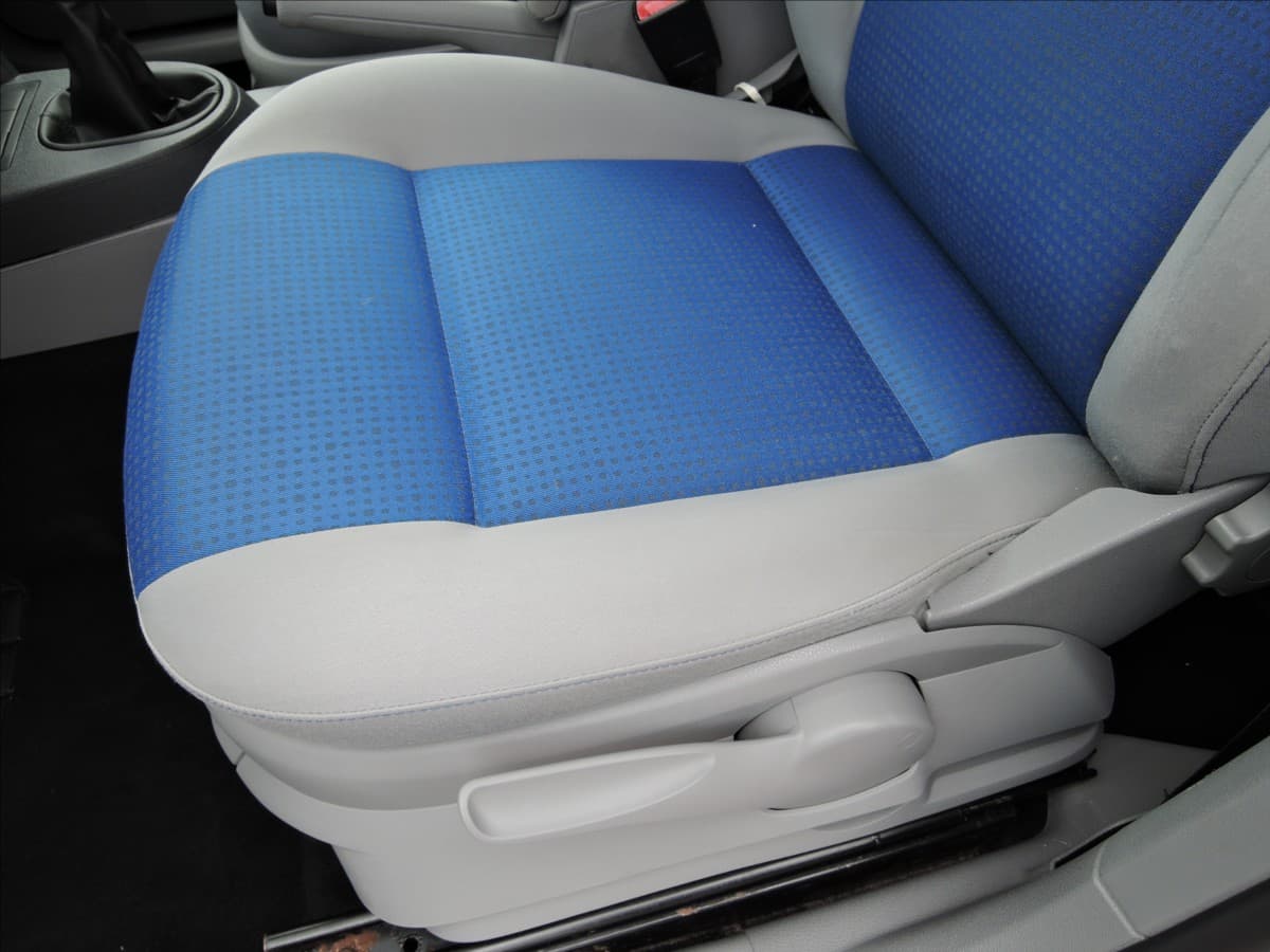 2010 Volkswagen CADDY - 11