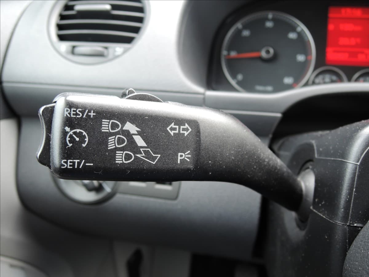 2010 Volkswagen CADDY - 19