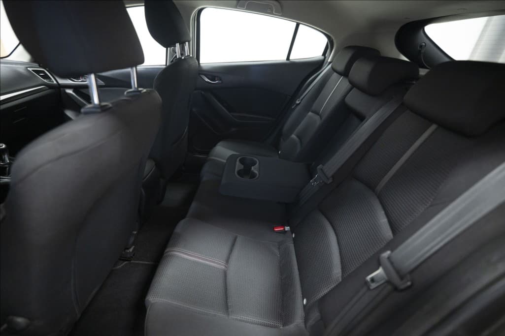 2018 Mazda 3 - 17