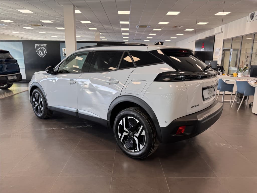 Peugeot 2008 - 3