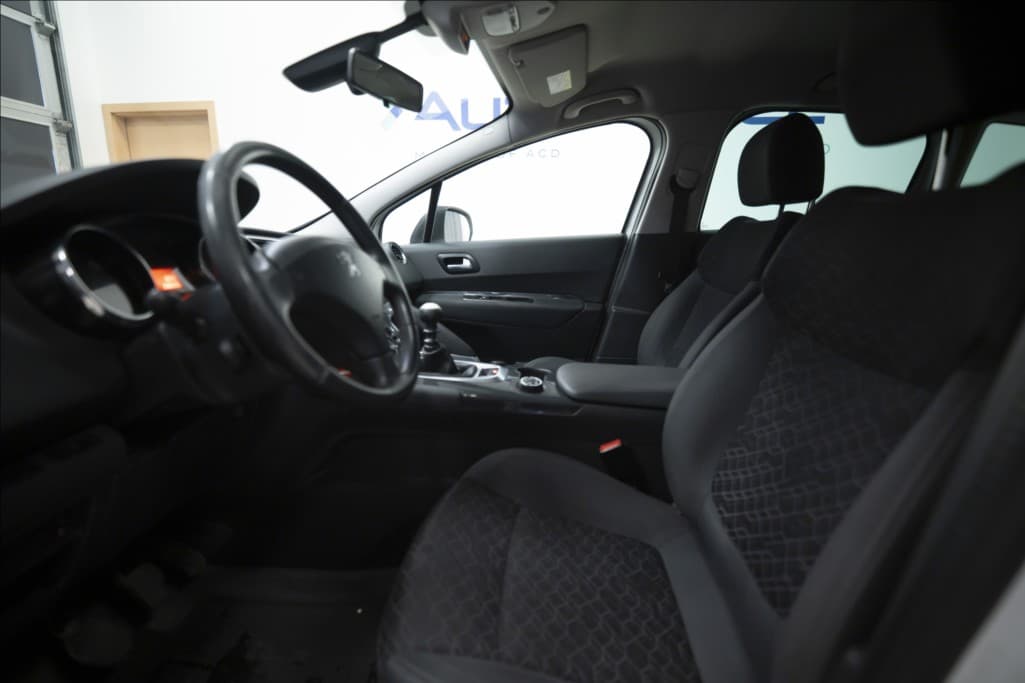 2015 Peugeot 3008 - 8