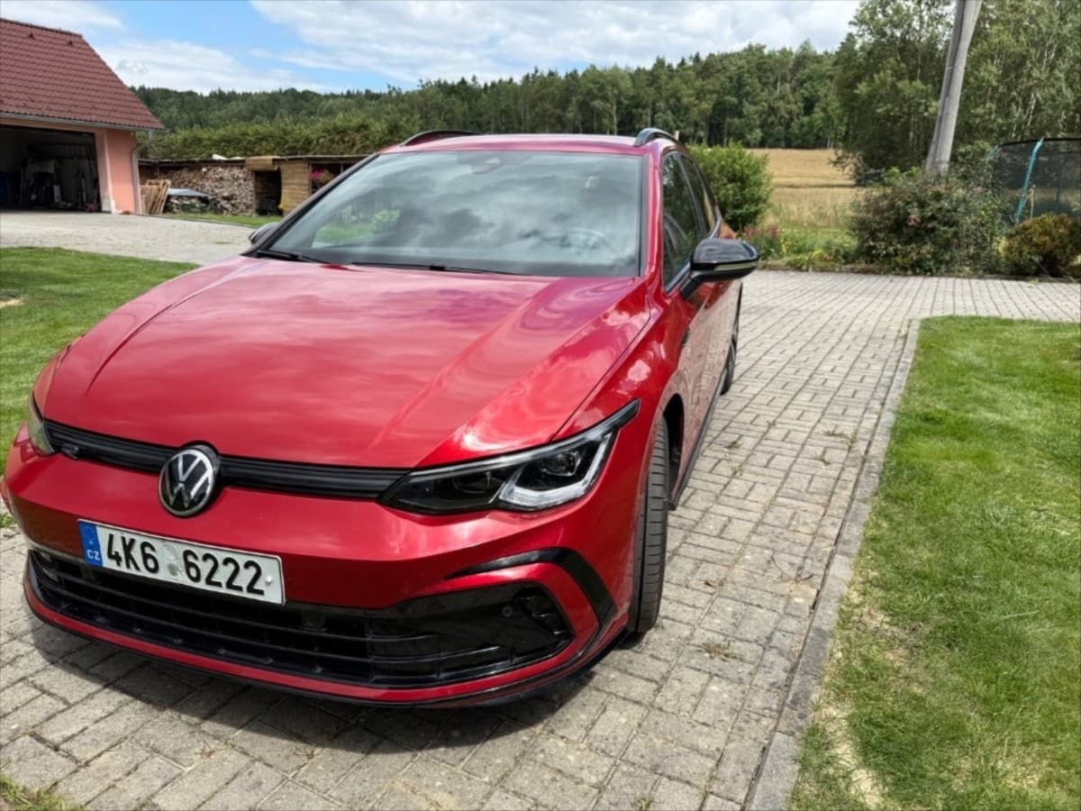 2021 Volkswagen GOLF - 21