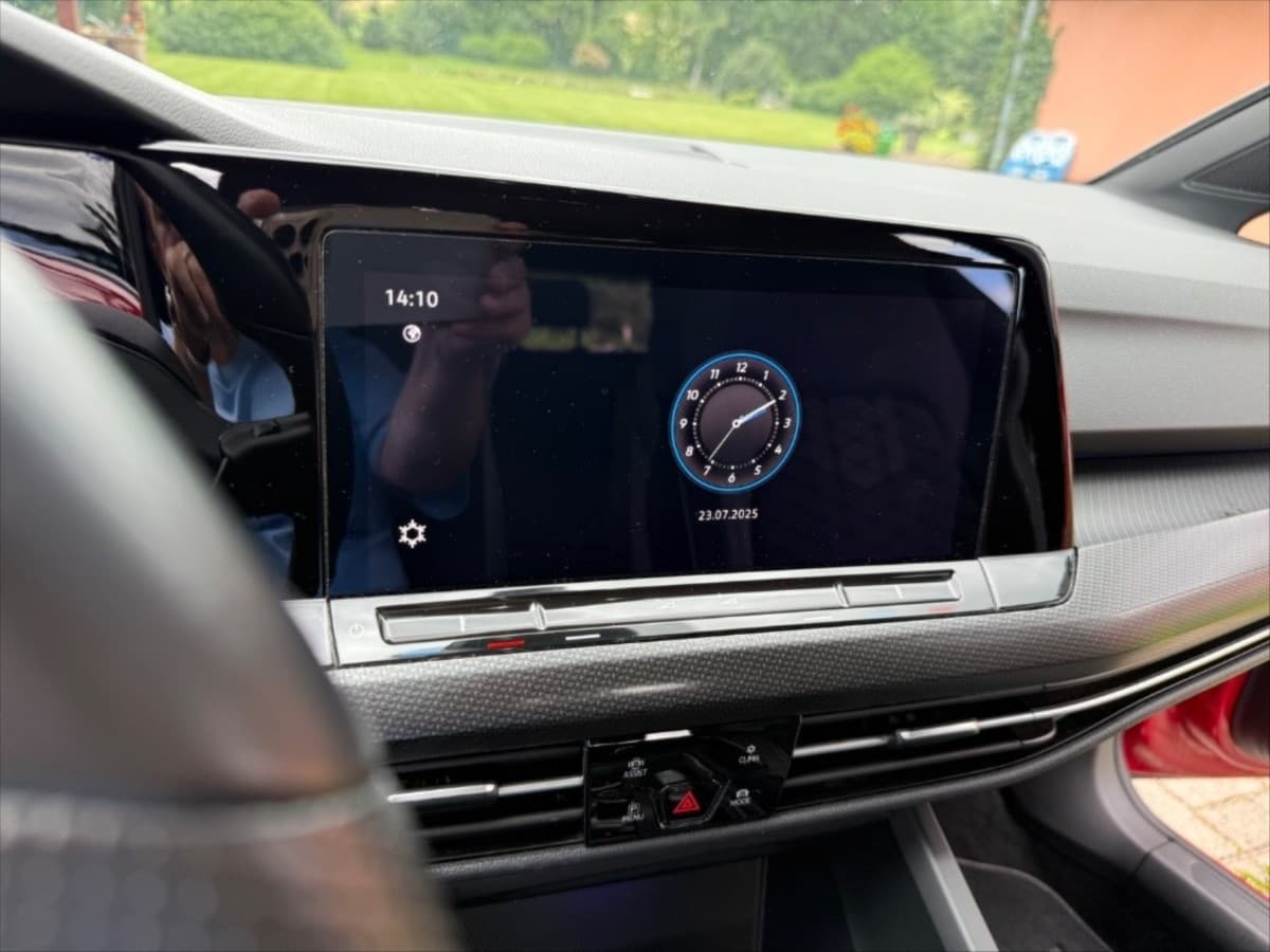 2021 Volkswagen GOLF - 31