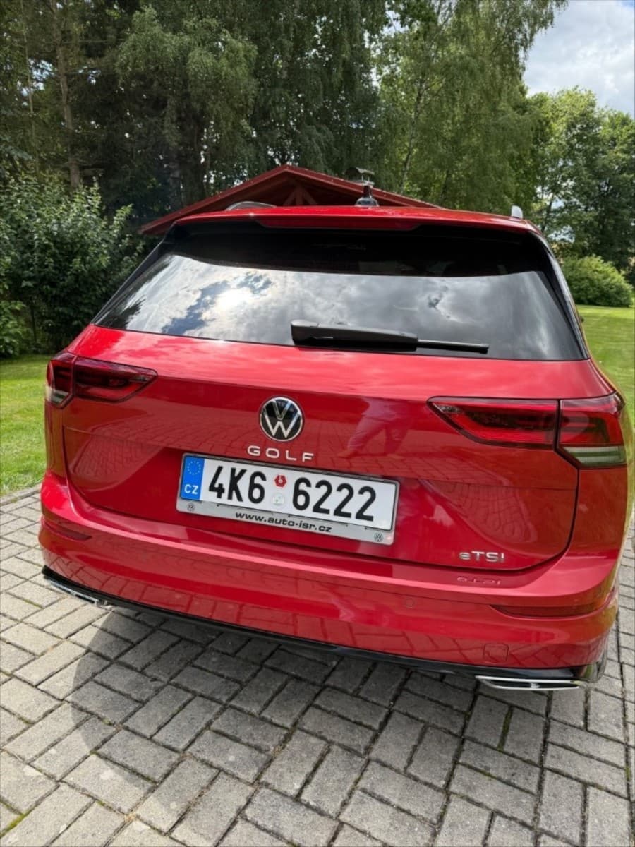 2021 Volkswagen GOLF - 33