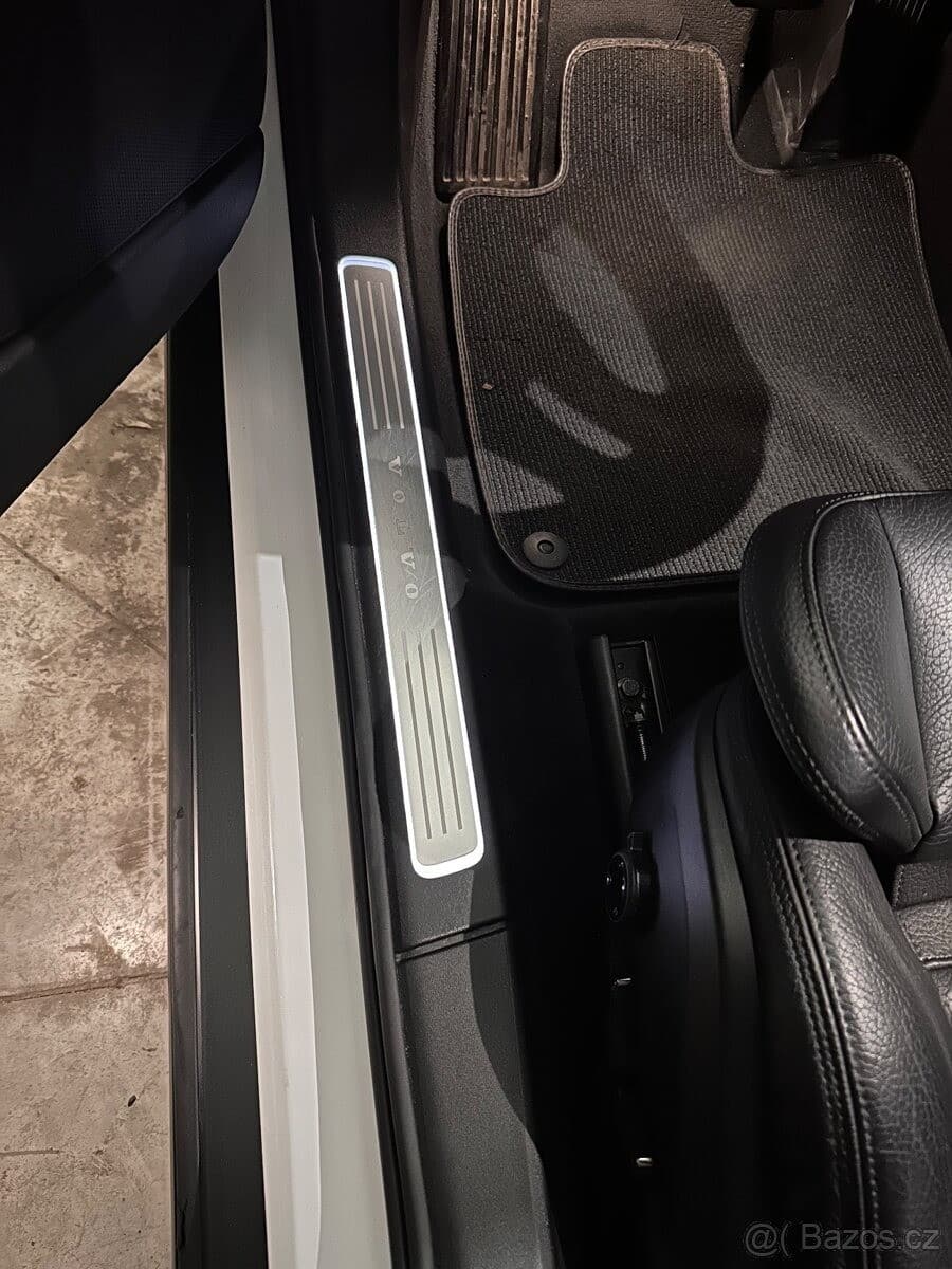 Volvo V90 - 5