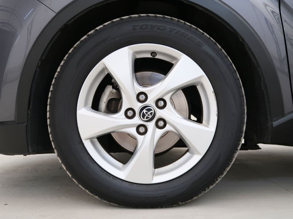 2018 Toyota C-HR - 19