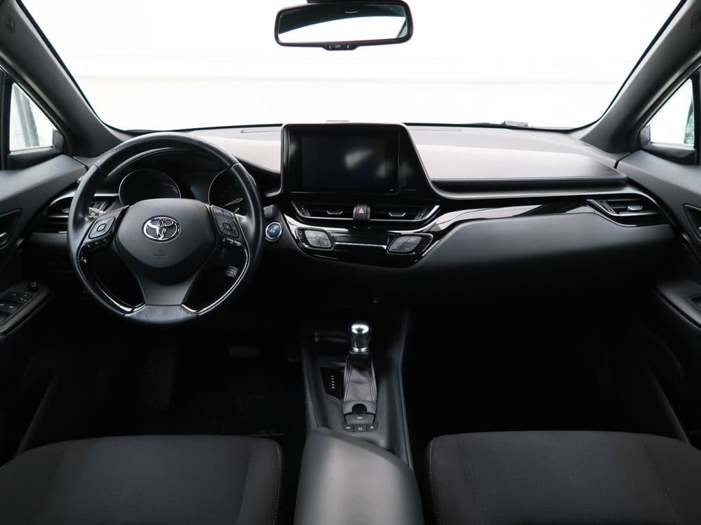 2018 Toyota C-HR - 37