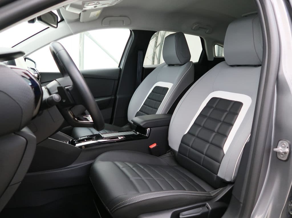 2025 Citroen C4 - 27